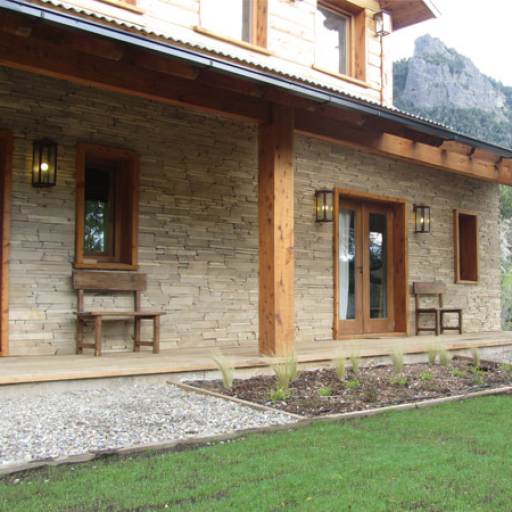 Alhue Home