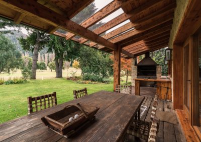 Galeria con parrilla